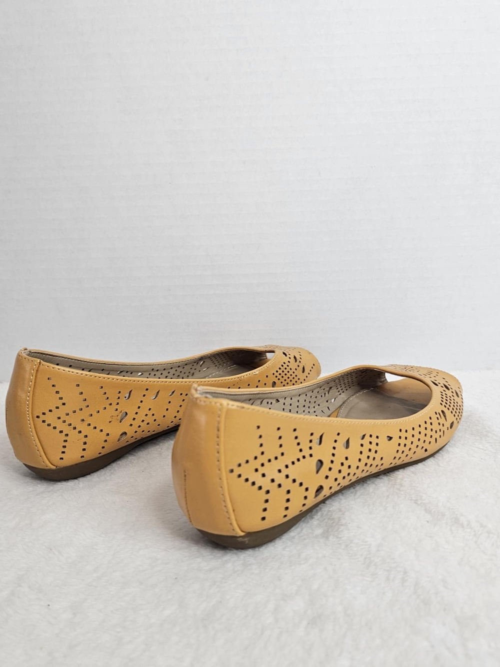 Nicole Women's Open-Toe Laser-Cut Flats in Mustard Yellow - Picture 4 of 13